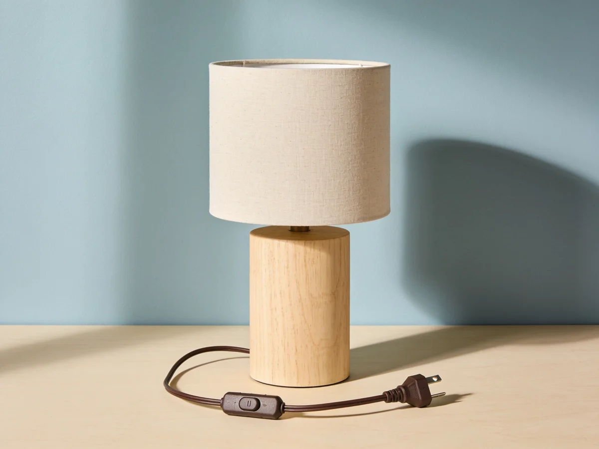 Column Wood Lamp — Natural ash / oat cotton